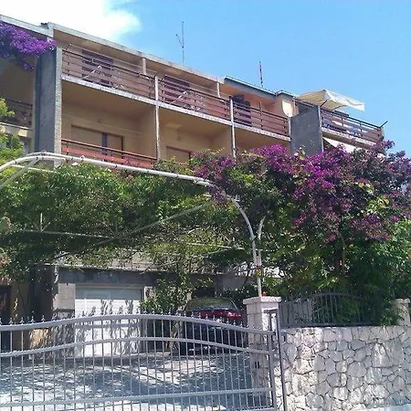 Apartment Maestral Ventus Maka