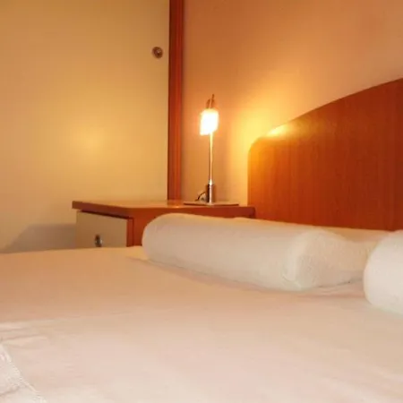 Apartment Maestral Ventus Maka *